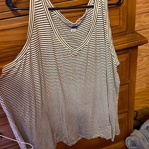 Old Navy White and Black Tank Top with Boxy Relaxed Fit